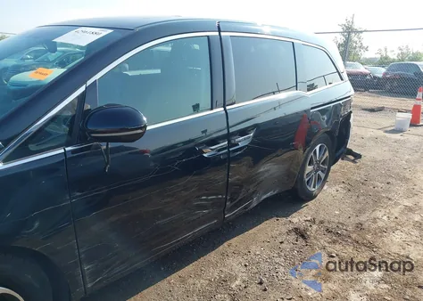 2016 Honda Odyssey Touring/Touring Elite z USA, uszkodzony, nr VIN 5FNRL5H95GB132889